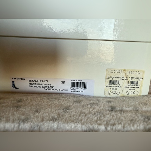 Authentic Givenchy rubber printed rain boots - Picture 5 of 6